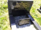 image of grave number 693570